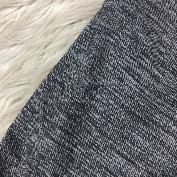 Lululemon Gray Post Power Crop - Picture 7 of 9
